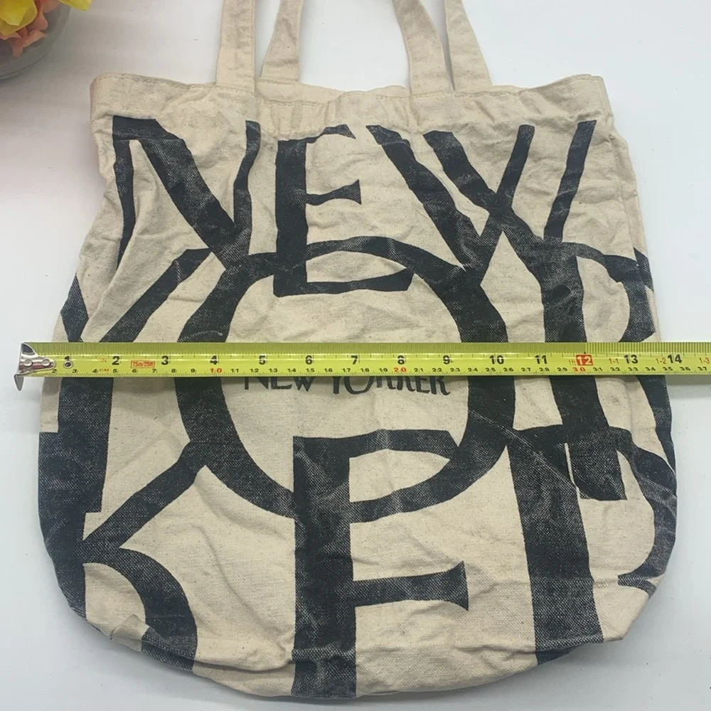 The New Yorker Metro Canvas Tote TOT7551 - Picture 5 of 7